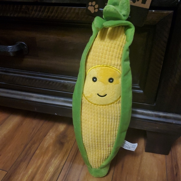 Jumbo giftable World Pet Toy corn 🌽 20" - Picture 3 of 9